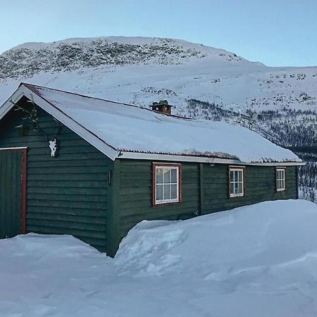 Awesome Home In Borgund With Kitchenette Exterior foto